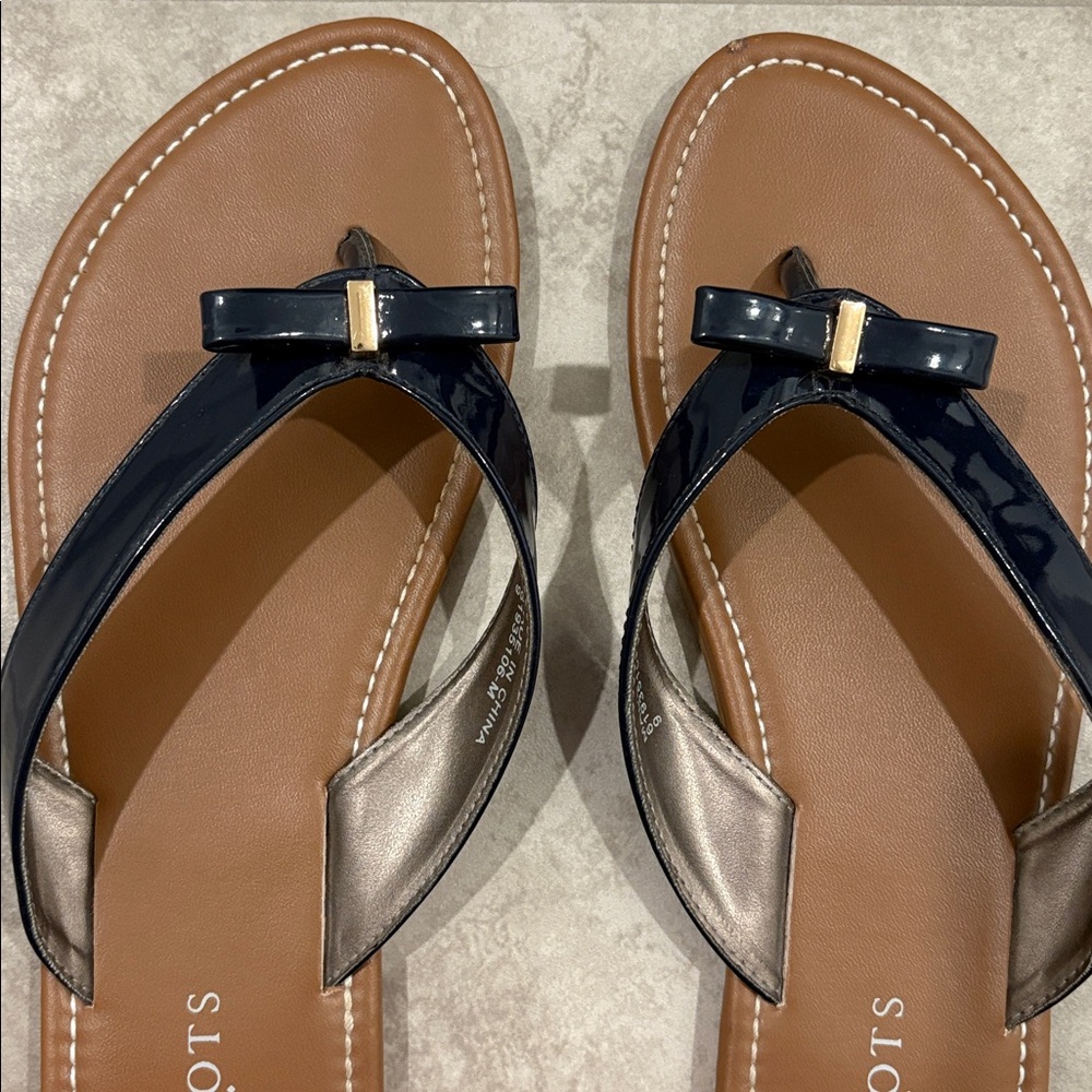 Talbots Navy Bow Sandals - Picture 4 of 7